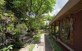 Nuaja Balinese Guest House